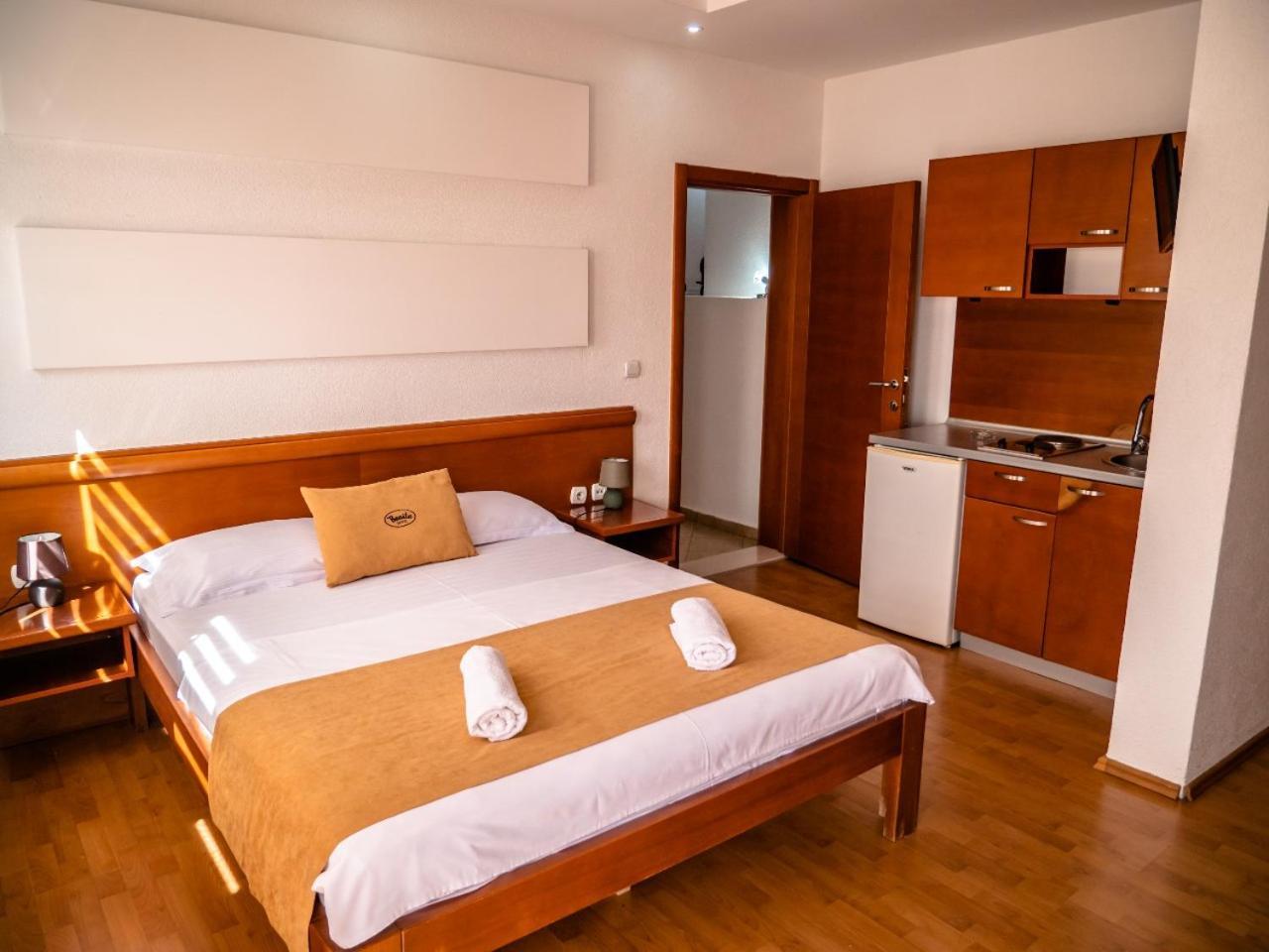 Apartments Bonita Ούλτσιν Εξωτερικό φωτογραφία